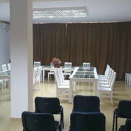 Jardin Hotel 4*